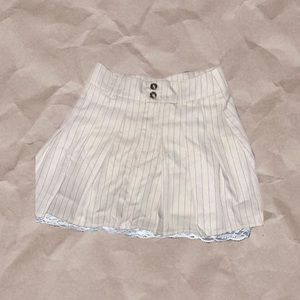 lace pleated skirt